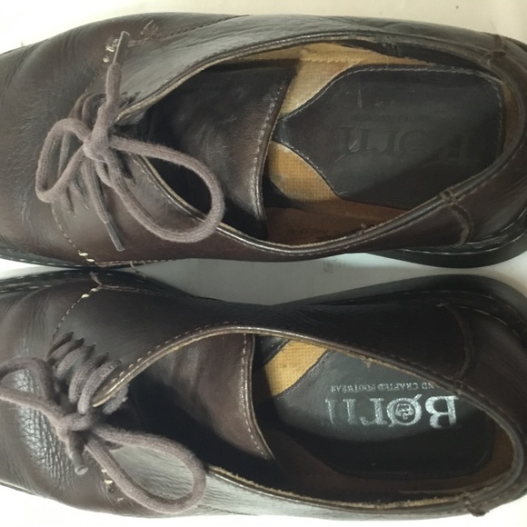 Born Men’s Dark Brown Leather Shoes Size 10.5 EUC